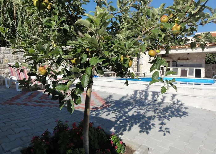 Riva Villa
